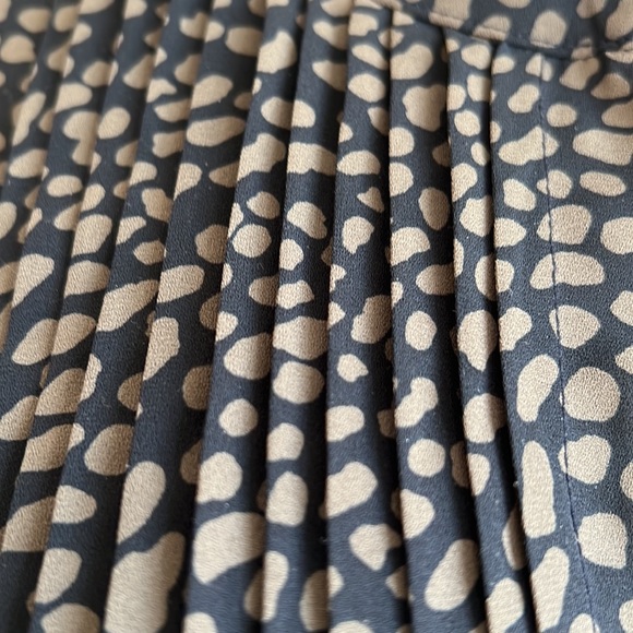 Small Ann Taylor Semi Sheer Blouse - Picture 4 of 11